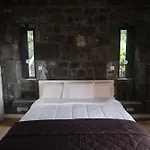 Casas Do Caminho Novo * Sao Roque do Pico